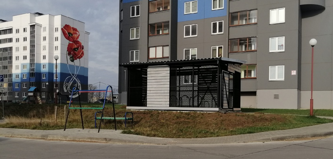 Велагараж, веламаячкі і велапаркоўка з'явіліся ў Гродне пры падтрымцы Еўрасаюза Велопарковка