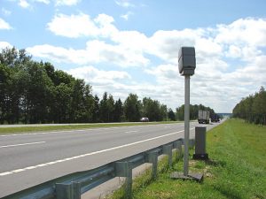 Беларуска скрала пашпарты ў пенсіянераў, каб купіць на іх аўто з-за мяжы Беларуска скрала пашпарты ў пенсіянераў, каб купіць на іх аўто з-за мяжы