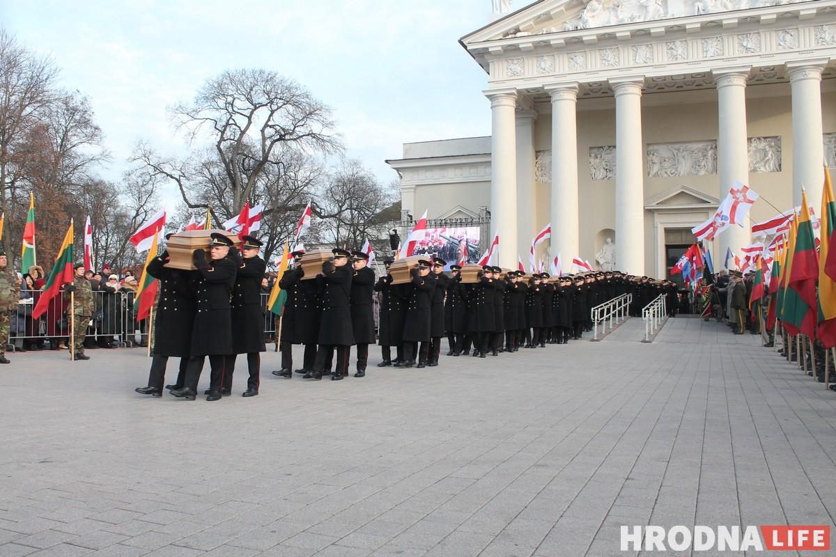 Як у Вільні прайшло перапахаванне Кастуся Каліноўскага і іншых паўстанцаў Як у Вільні прайшло перапахаванне Кастуся Каліноўскага і іншых паўстанцаў