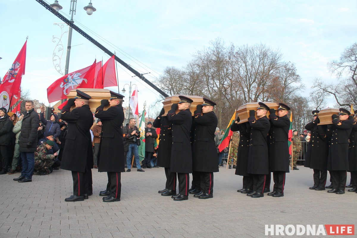 Як у Вільні прайшло перапахаванне Кастуся Каліноўскага і іншых паўстанцаў Як у Вільні прайшло перапахаванне Кастуся Каліноўскага і іншых паўстанцаў