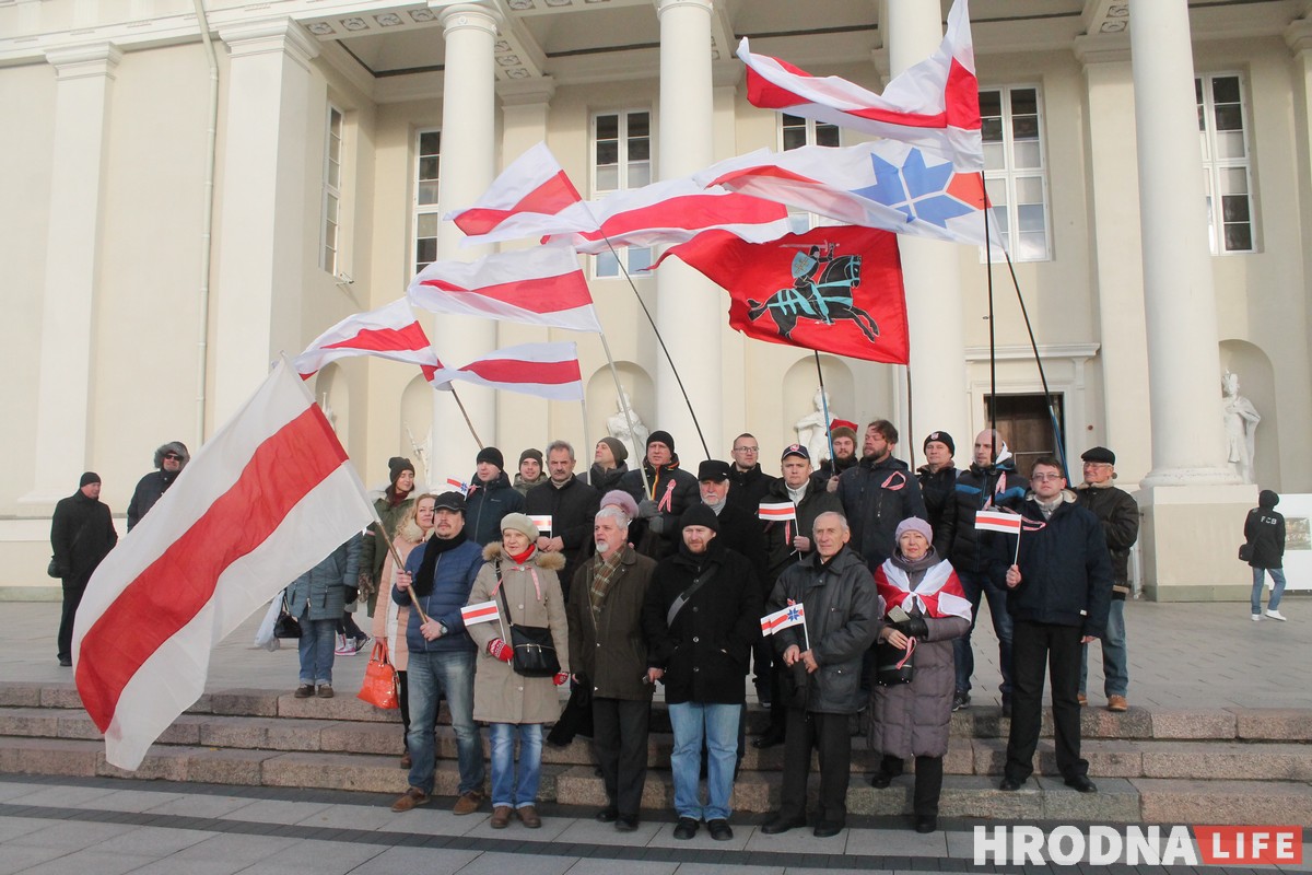 Як у Вільні прайшло перапахаванне Кастуся Каліноўскага і іншых паўстанцаў Як у Вільні прайшло перапахаванне Кастуся Каліноўскага і іншых паўстанцаў