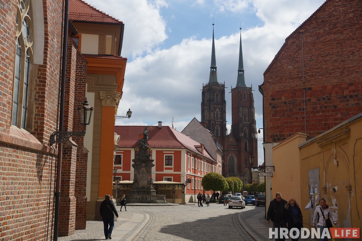 В гостях, как дома. Подружиться с краснолюдками Вроцлава и найти привидение в замках Нижней Силезии