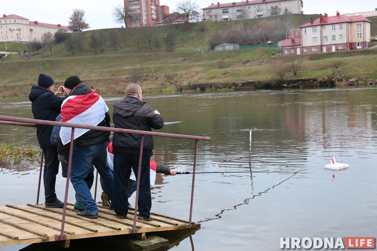 Акцыя супраць інтэграцыі ў Гродне: арганізатар распавёў, навошта паклікаў людзей на Стары мост