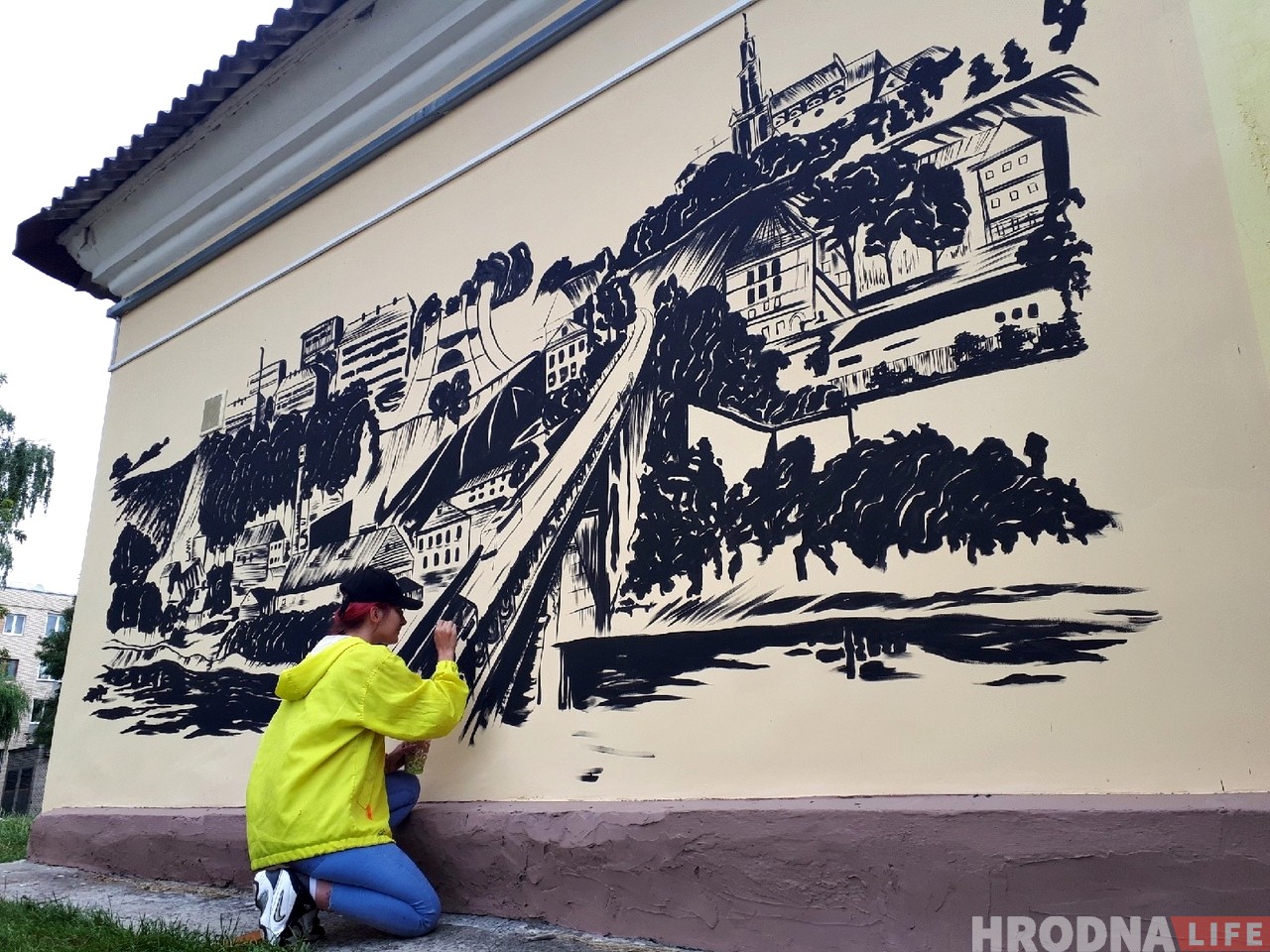 На Антонова повар из Туниса открыл кафе с шаурмой и книгами