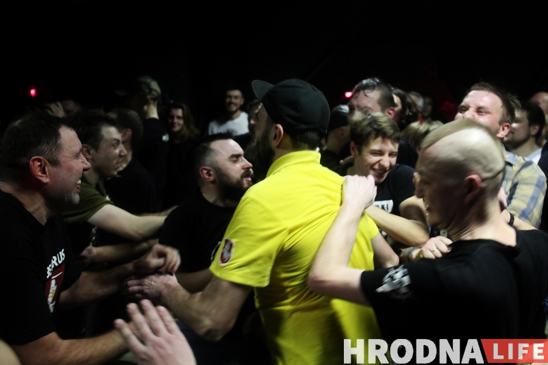 Dzieciuki далі першы сольны канцэрт у Гродне і сабралі 200 наведвальнікаў Dzieciuki далі першы сольны канцэрт у Гродне і сабралі 200 наведвальнікаў