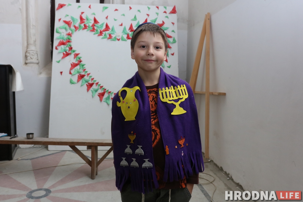 Гродзенскія яўрэі пачалі адзначаць Хануку (ФОТА) Гродзенскія яўрэі пачалі адзначаць Хануку (ФОТА)