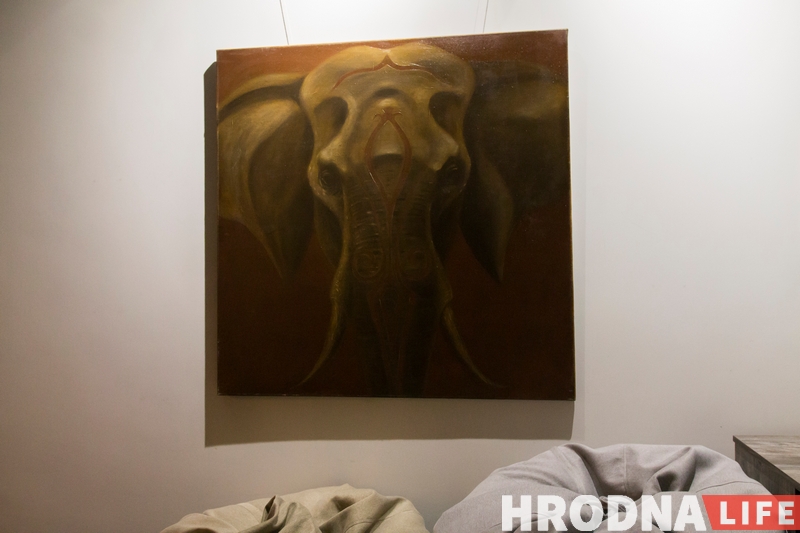 Сланы і Японія. Тату-майстар з Гродна прэзентаваў выставу жывапісу Сланы і Японія. Тату-майстар з Гродна прэзентаваў выставу жывапісу