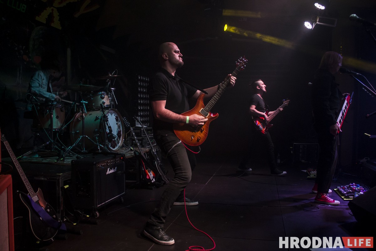 “Больш, чым музыка”. Лявон Вольскі выступіў у Гродне з найлепшымі песнямі “Больш, чым музыка”. Лявон Вольскі выступіў у Гродне з найлепшымі песнямі