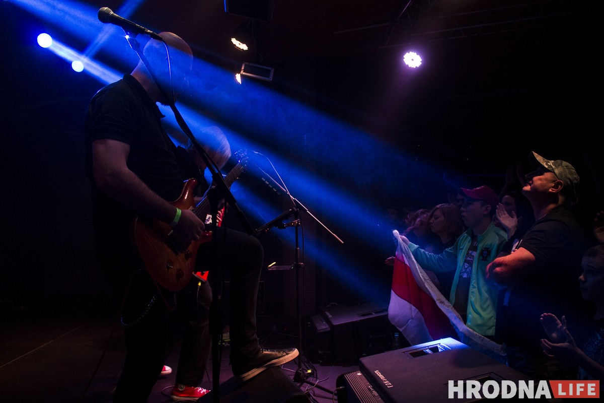 “Больш, чым музыка”. Лявон Вольскі выступіў у Гродне з найлепшымі песнямі “Больш, чым музыка”. Лявон Вольскі выступіў у Гродне з найлепшымі песнямі