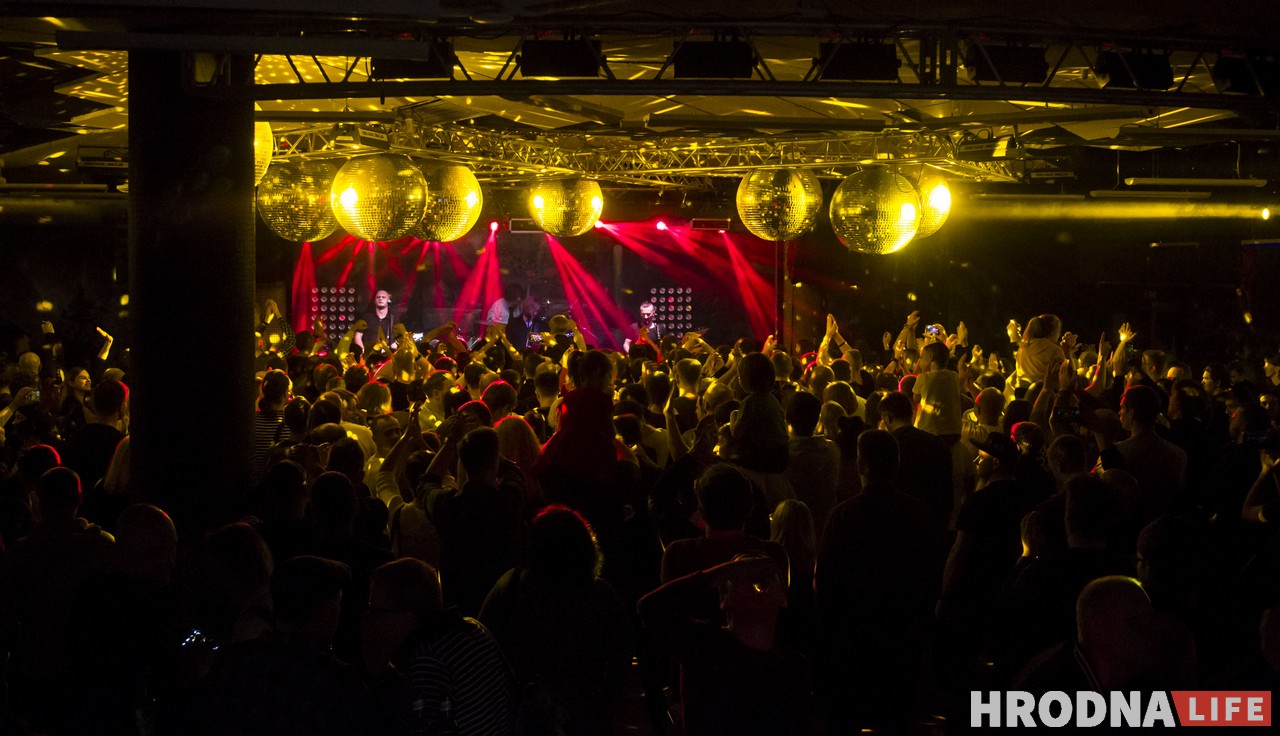 “Больш, чым музыка”. Лявон Вольскі выступіў у Гродне з найлепшымі песнямі “Больш, чым музыка”. Лявон Вольскі выступіў у Гродне з найлепшымі песнямі