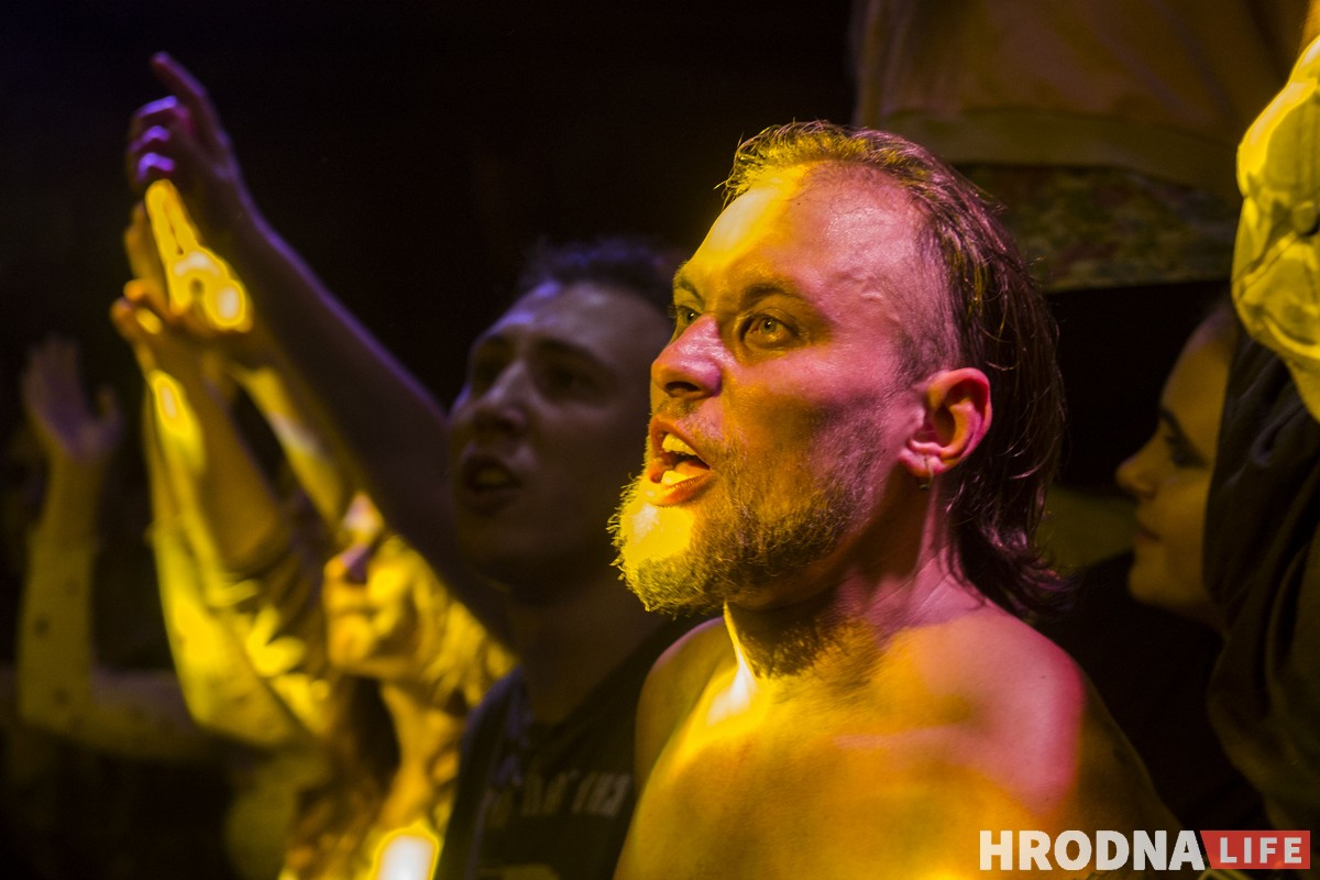 “Больш, чым музыка”. Лявон Вольскі выступіў у Гродне з найлепшымі песнямі “Больш, чым музыка”. Лявон Вольскі выступіў у Гродне з найлепшымі песнямі