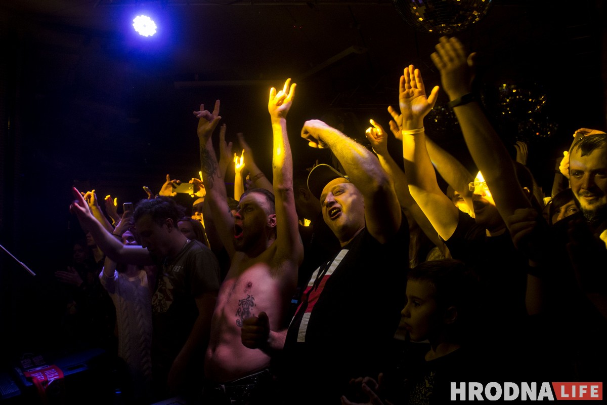 “Больш, чым музыка”. Лявон Вольскі выступіў у Гродне з найлепшымі песнямі “Больш, чым музыка”. Лявон Вольскі выступіў у Гродне з найлепшымі песнямі