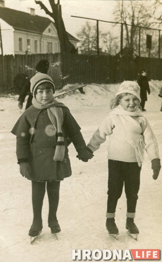 "Каталікі запрашалі праваслаўных, а потым наадварот". Гродзенскія старажылы ўспамінаюць, як адзначалі Каляды і Новы год у 1930-40-я