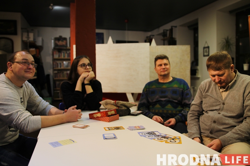 “Мы прывозілі гульні – іх адразу забіралі”. Абноўленую гульню “Паўстанцы” прэзентавалі ў Гродне “Мы прывозілі гульні – іх адразу забіралі”. Абноўленую гульню “Паўстанцы” прэзентавалі ў Гродне