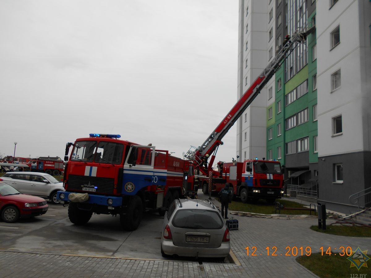 У Гродзенскай шматпавярхоўцы гарэў ліфт. Эвакуіравалі 11 чалавек