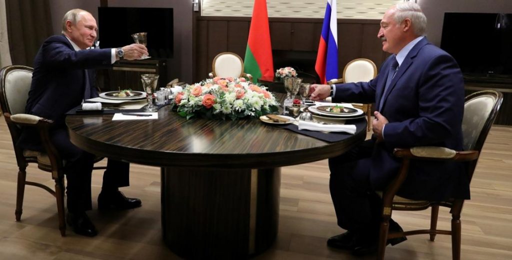 "Тры групы пытанняў, якія блакуюць дамоўленасці". Пуцін і Лукашэнка не дамовіліся па нафце, газу і падатках