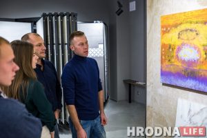 Мастацва на фоне дызайну. Выстава Ягора Коткіна адкрылася ў будаўнічай краме Мастацва на фоне дызайну. Выстава Ягора Коткіна адкрылася ў будаўнічай краме