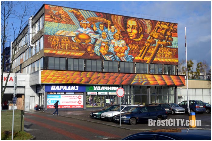 Мозаики, росписи и скульптурные панно. 7 мест Гродно, где увидишь советское монументальное искусство