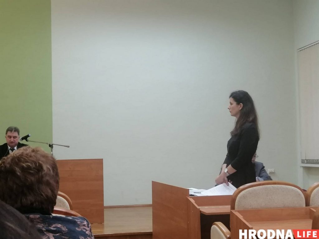 “Вызваліць, бо інвалід”. Мужчыну, што 2 месяцы хаваўся з сынам у Расіі, не пакараюць за збіццё жонкі