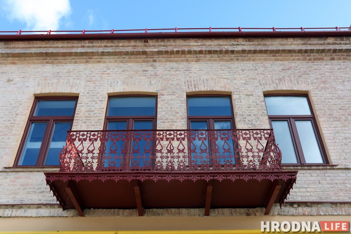 На Гараднічанскай выдатна аднавілі старую камяніцу. Што там будзе? На Гараднічанскай выдатна аднавілі старую камяніцу. Што там будзе?