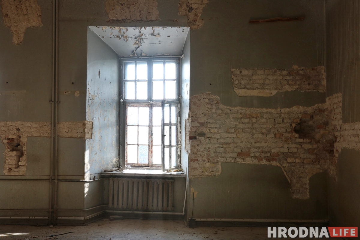 Прыбіральні ў каралеўскіх пакоях не будзе: польскіх спецыялістаў азнаёмілі з ходам рэканструкцыі Старога замка Прыбіральні ў каралеўскіх пакоях не будзе: польскіх спецыялістаў азнаёмілі з ходам рэканструкцыі Старога замка