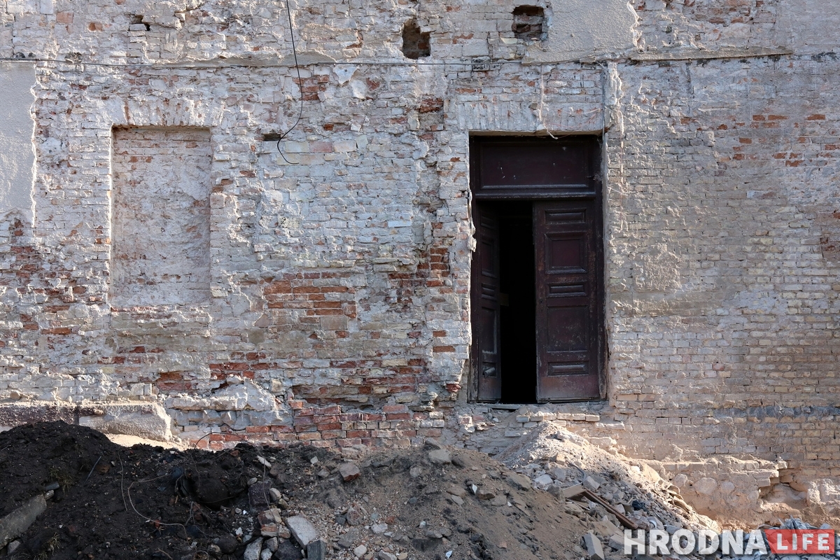 Прыбіральні ў каралеўскіх пакоях не будзе: польскіх спецыялістаў азнаёмілі з ходам рэканструкцыі Старога замка Прыбіральні ў каралеўскіх пакоях не будзе: польскіх спецыялістаў азнаёмілі з ходам рэканструкцыі Старога замка