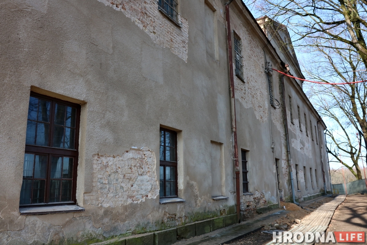 Прыбіральні ў каралеўскіх пакоях не будзе: польскіх спецыялістаў азнаёмілі з ходам рэканструкцыі Старога замка Прыбіральні ў каралеўскіх пакоях не будзе: польскіх спецыялістаў азнаёмілі з ходам рэканструкцыі Старога замка