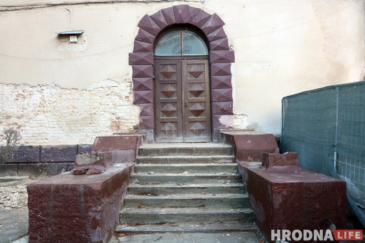 Прыбіральні ў каралеўскіх пакоях не будзе: польскіх спецыялістаў азнаёмілі з ходам рэканструкцыі Старога замка Прыбіральні ў каралеўскіх пакоях не будзе: польскіх спецыялістаў азнаёмілі з ходам рэканструкцыі Старога замка