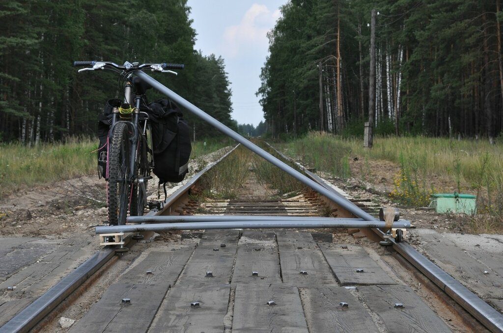 У заказніку «Азёры» турыстаў будуць вазіць па вузкакалейцы на веладрызінах Фота: sebram.livejournal.com