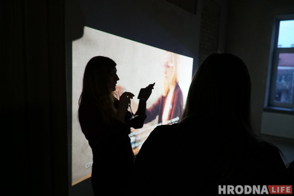 Перформанс, музыка і дэфіле. Дзіцячы хоспіс робіць дабрачыннасць модным трэндам Гродна Перформанс, музыка і дэфіле. Дзіцячы хоспіс робіць дабрачыннасць модным трэндам Гродна