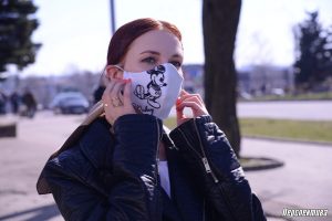 Каранавірус не пройдзе: як гродзенка стварае дызайнерскія маскі Каранавірус не пройдзе: як гродзенка стварае дызайнерскія маскі