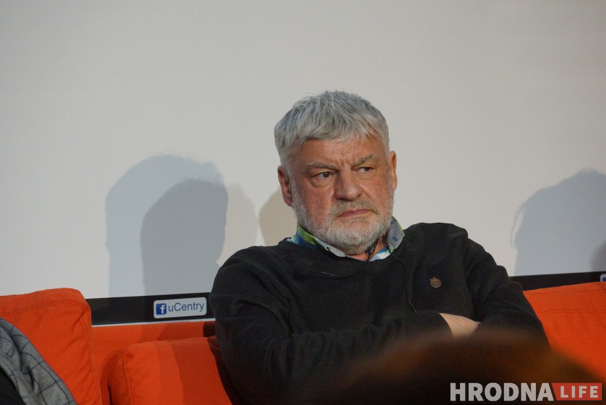 Любіў “дзюдзікі” і ніколі не скардзіўся. 10 цытат з Pradmova, каб зразумець магію Караткевіча