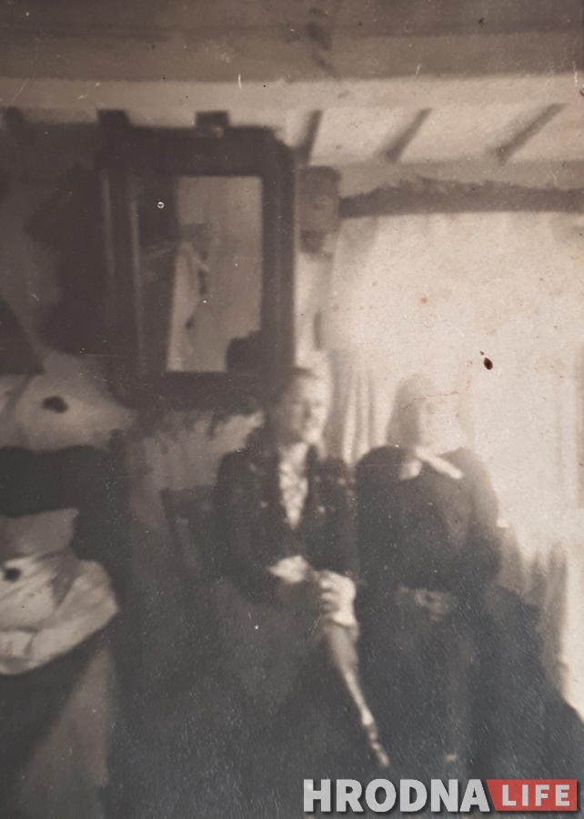 Пазнаёміцца з мужам дапамагла "Анна Каренина". Найстарэйшая жыхарка Пярэселкі распавядае пра сваё жыццё