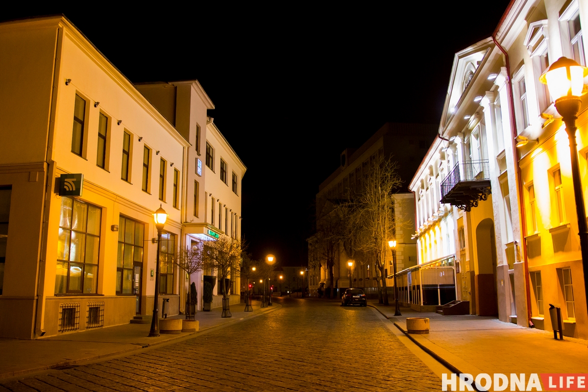 ФОТО: Как выглядит ночной Гродно на выходных во время пандемии