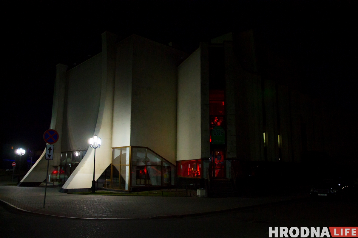 ФОТО: Как выглядит ночной Гродно на выходных во время пандемии