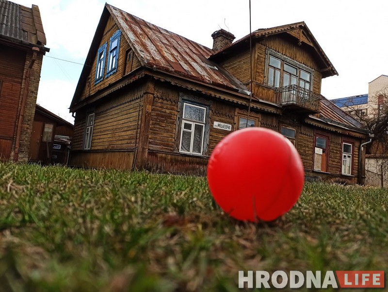 Новый дракон для дома с драконами. Что нарисовала художница за неделю арт-марафона в Новом Свете?