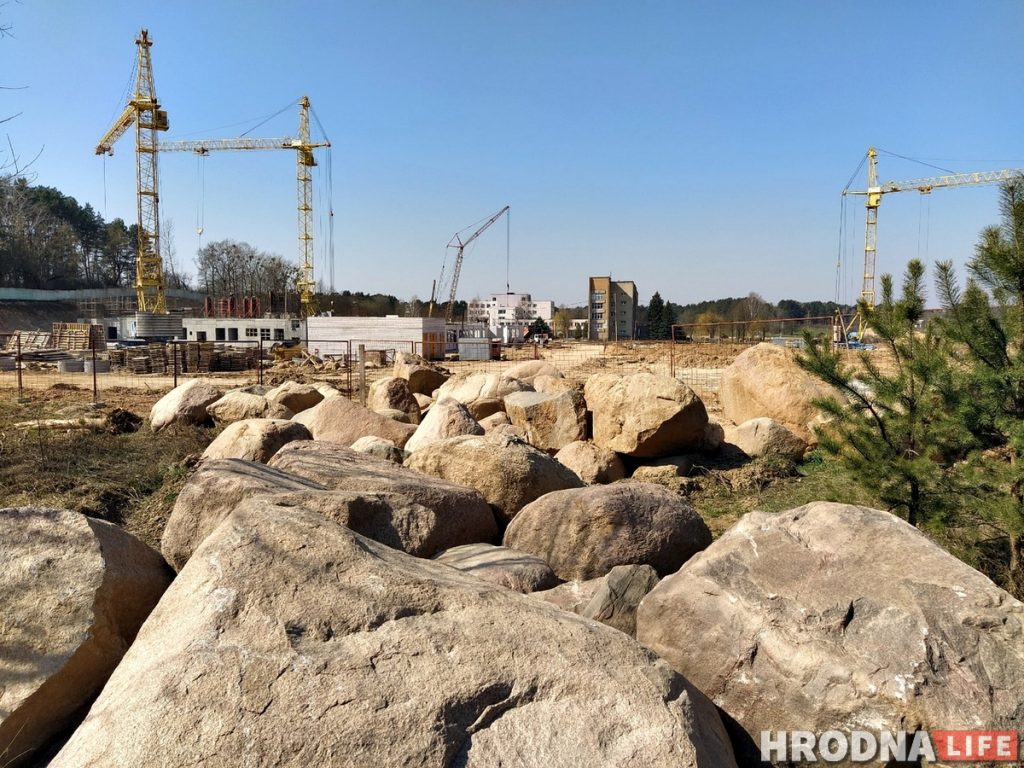 На БЛК знайшлі дзясяткі валуноў. Што з імі можна зрабіць?