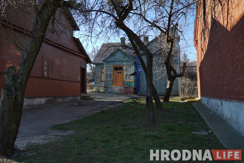 Новы Свет у малюнках і асабістых гісторыях. Hrodna.life і мастачка Влада Шамава пачалі новы праект Новы Свет у малюнках і асабістых гісторыях. Hrodna.life і мастачка Влада Шамава пачалі новы праект