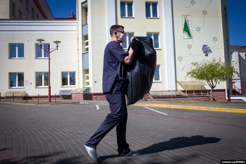 "Если врачи вымрут, кто нас будет лечить?" Как гродненцы спасают медиков во время пандемии