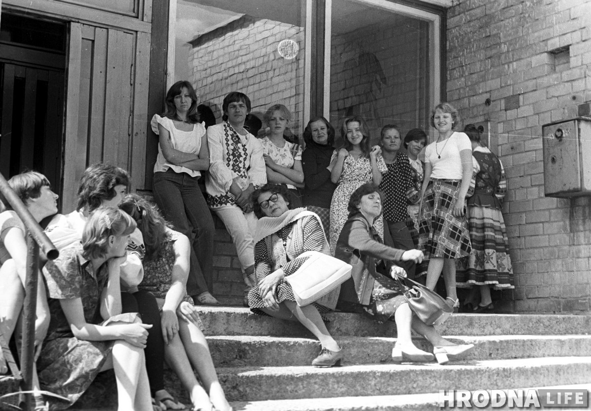 "В такие годы так прыгать!” Бывший танцор "Нёмана" рассказал, как танцевали с Ларисой Ляшенко