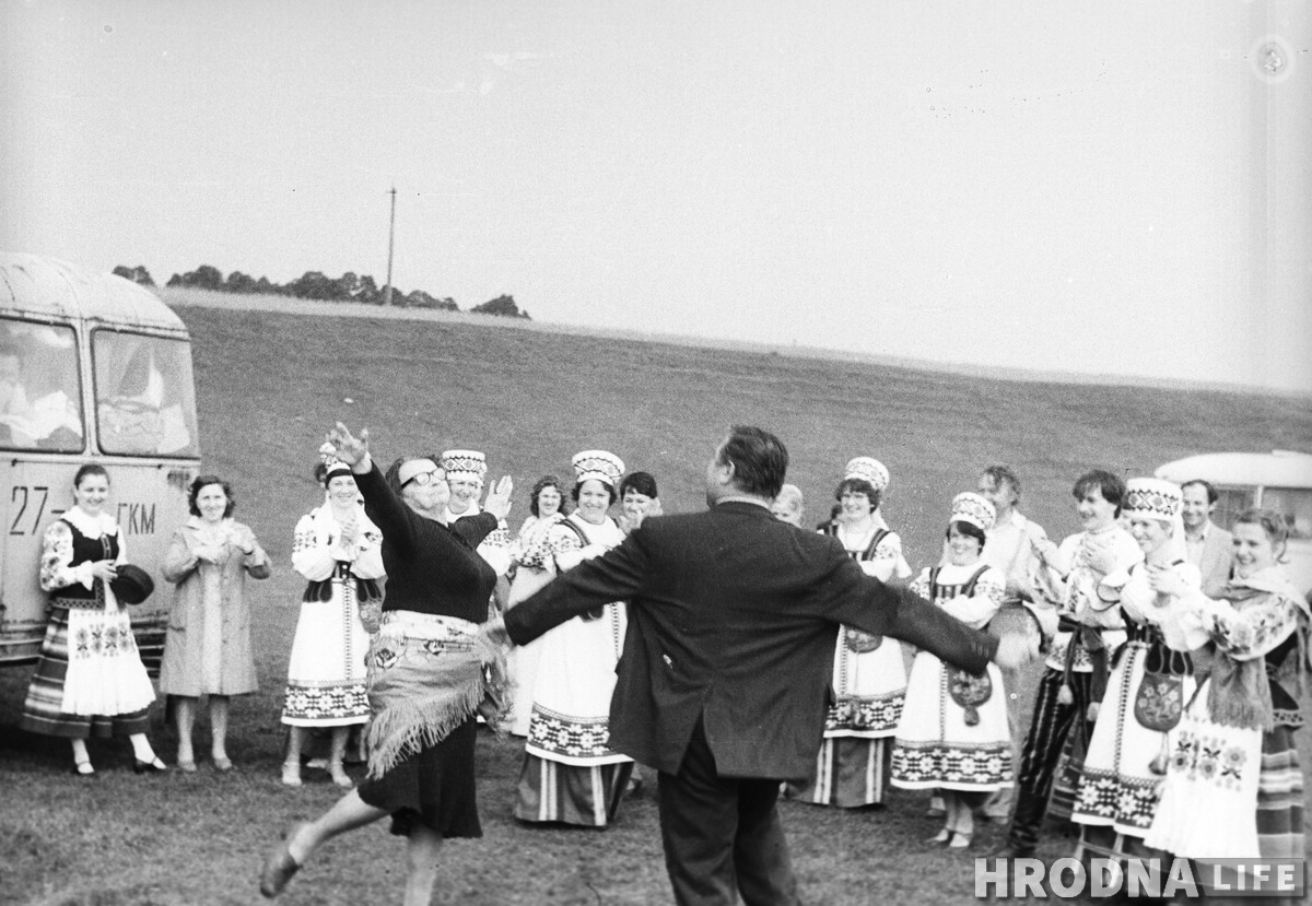 "В такие годы так прыгать!” Бывший танцор "Нёмана" рассказал, как танцевали с Ларисой Ляшенко