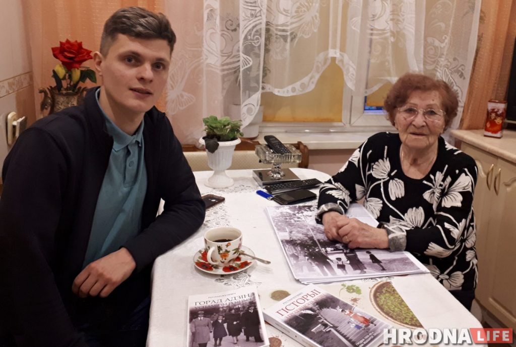 "Бацька ведаў 8 моў, жылі ў шыкоўнай кватэры". 90-гадовая Леакадзія Міцкевіч пра жыццё ў Гродне 1930-40-х