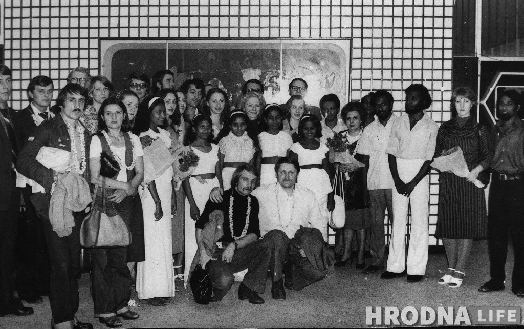 "Танцавалі, як шалёныя". Мікола Таранда расказаў аб прыгодах артыстаў "Нёмана"