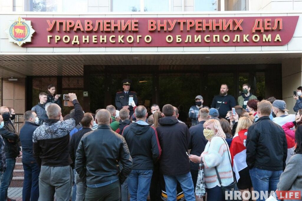 У Гродне затрымалі блогера Сяргея Ціханоўскага