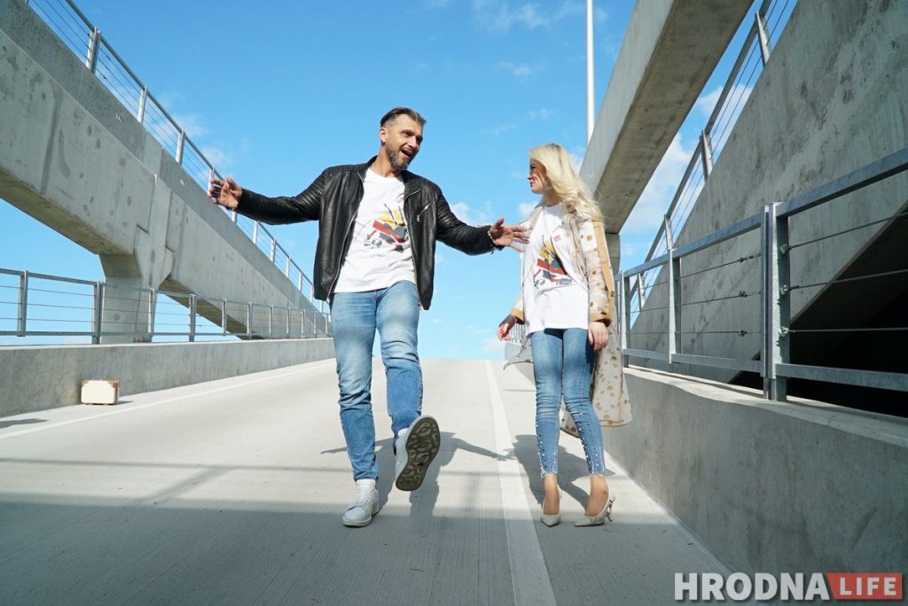 “Мастера увидели, сказали – классно!” Купи шопер, футболку или маску с “супрематическим” принтом и поддержи детский хоспис