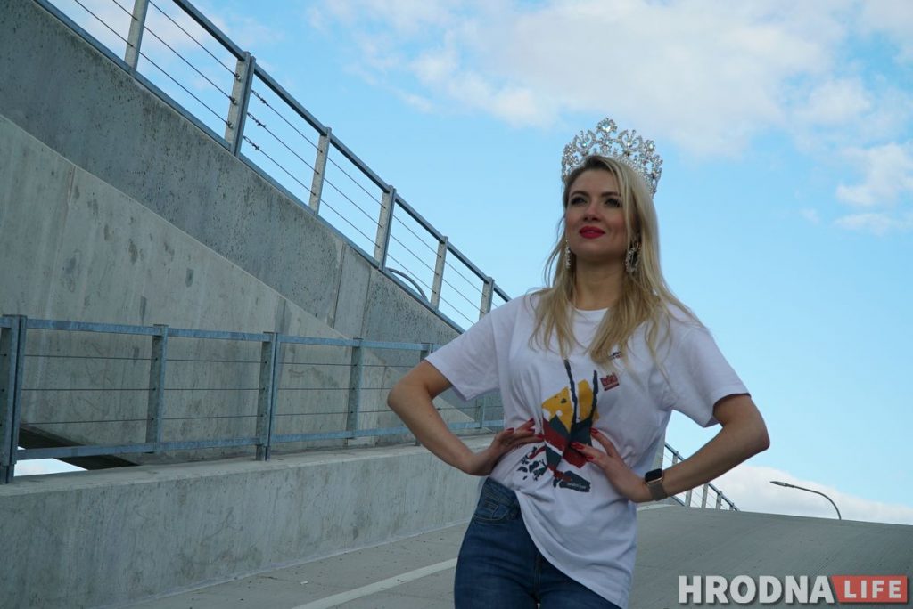 “Мастера увидели, сказали – классно!” Купи шопер, футболку или маску с “супрематическим” принтом и поддержи детский хоспис