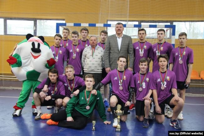 "Людзей з мінімальнымі даходамі ўсё больш". Алімпійскі чэмпіён і гродзенскі бізнесовец пра працу ў пандэмію і беларускую мову