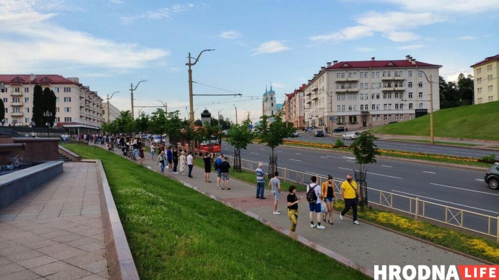 У Гродне адбылася акцыя салідарнасці з затрыманымі