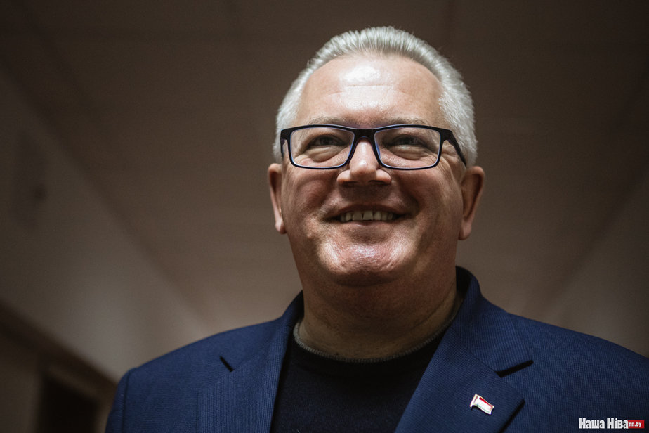 «Как отец, я понимаю за что». Министр образования прокомментировал увольнение учительницы за стих про президента