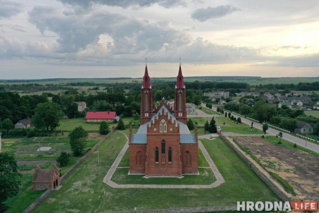 Бераставіца – амаль Кракаў, а Рэпля прыгажэй за Маскву. Што пабачыць за дзень у ваколіцах Гродна